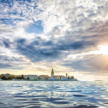 Studio Apartment Ljubica For 2 Persons 150M From The Beach Poreč Buitenkant foto