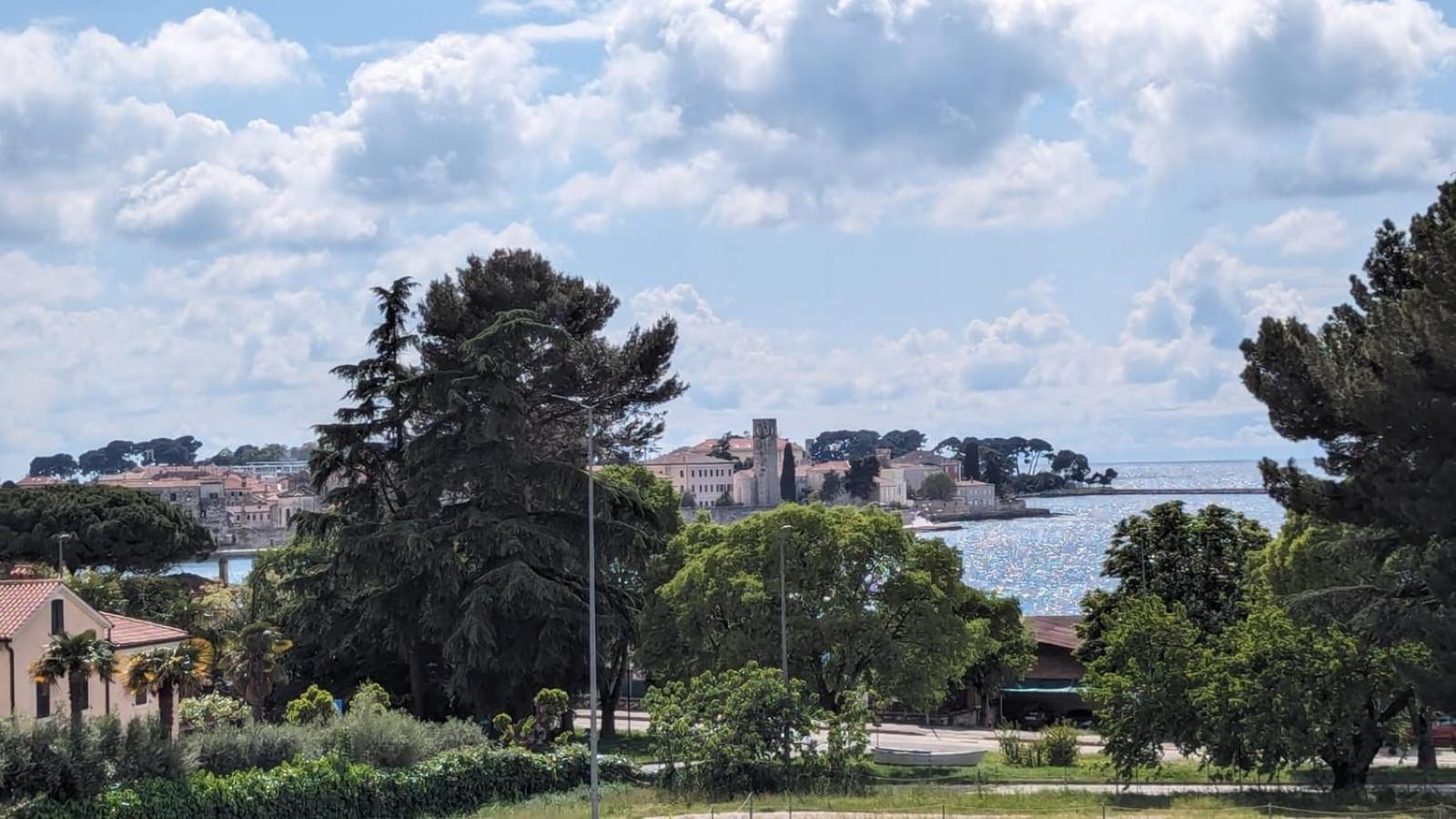 Studio Apartment Ljubica For 2 Persons 150M From The Beach Poreč Buitenkant foto